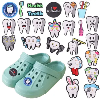 Смешайте 50шт ПВХ Зубная щетка для здоровья зубов I Love Dentist, Детская садовая обувь без полостей, Украшения на пуговицах, браслеты, аксессуары